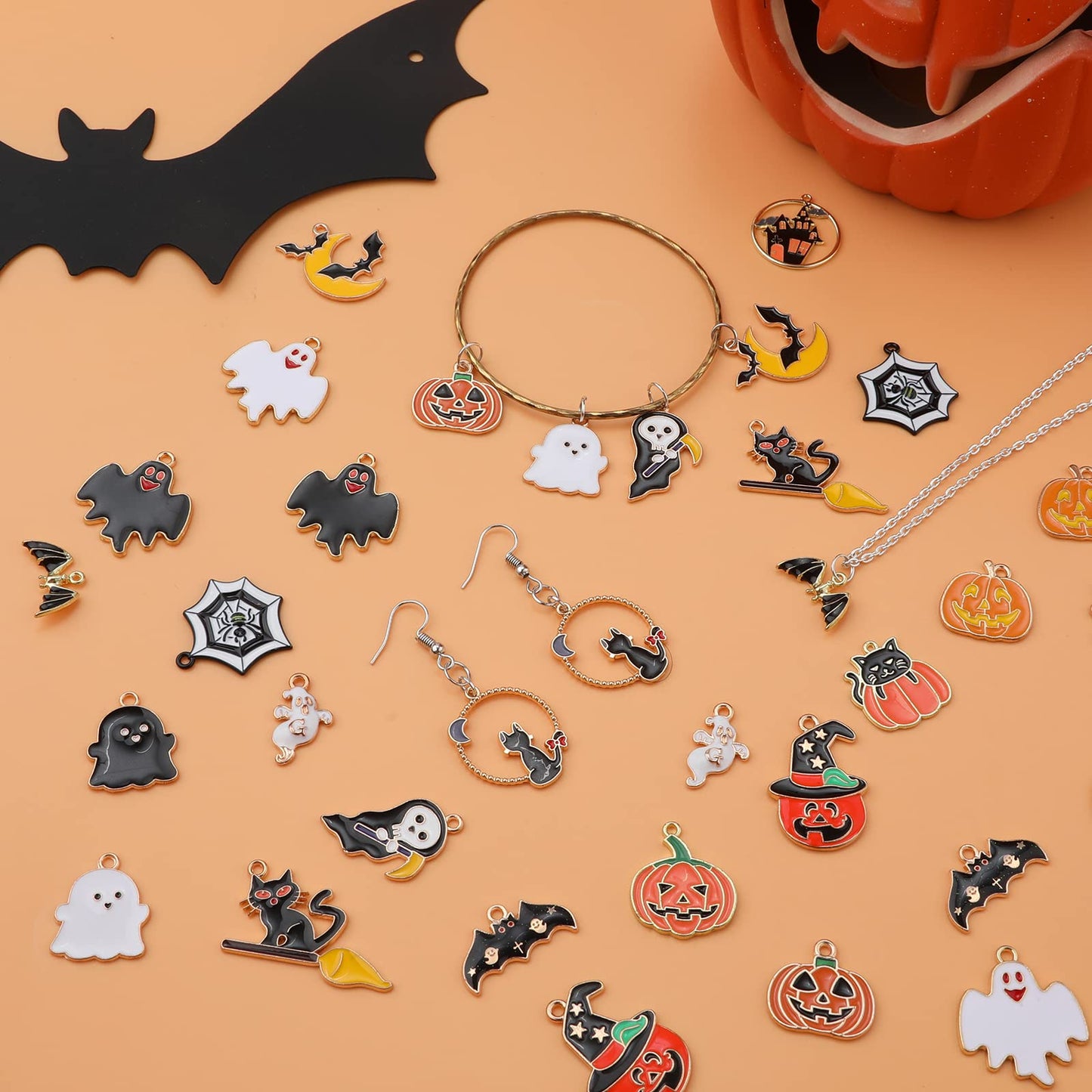 AIEX 36pcs Halloween Charms, Enamel Pendant Halloween Pumpkin Ghost Bat Charms for Earrings Necklace Bracelet Jewelry Making DIY Craft Decorations