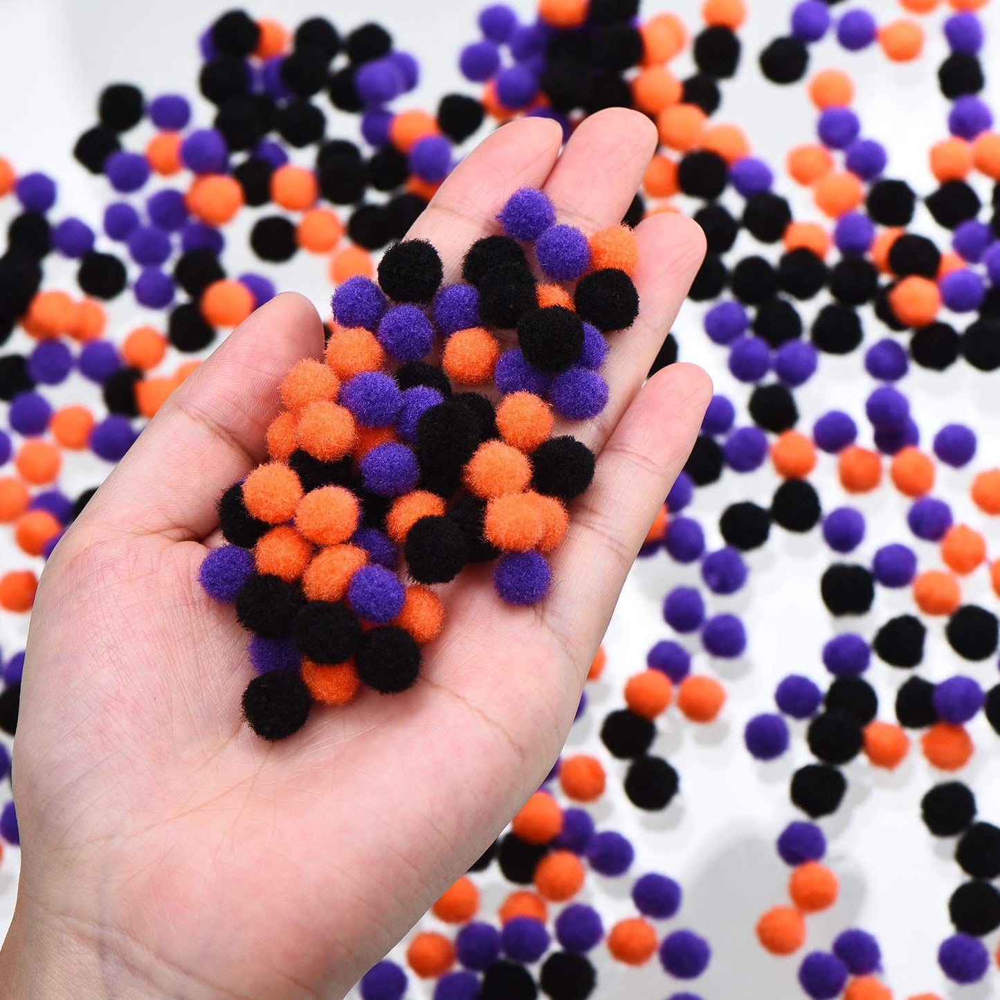 600 Piece Halloween Craft Pom Poms Mini Pompoms Fuzzy & Fluffy Balls for Party Decors (Black, Orange, Purple)