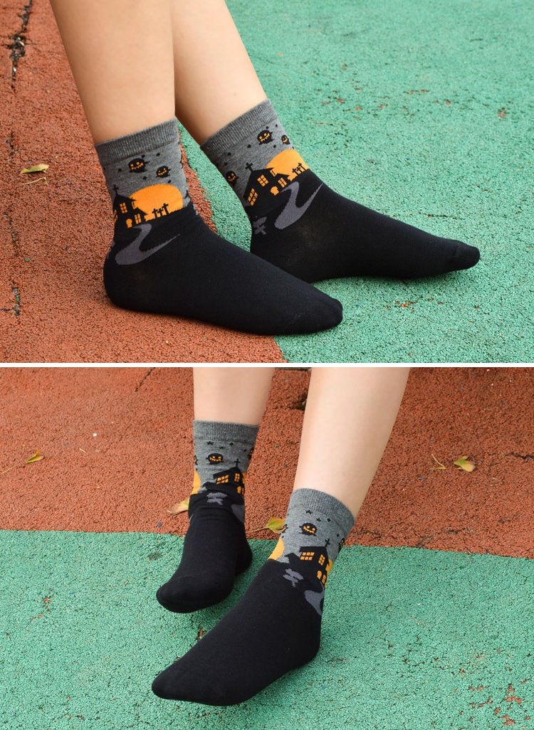 Wish Island Women's Halloween Gifts Pumpkin Bat Castle Socks Crew Casual Novelty Socks (Halloween - 5 pairs)