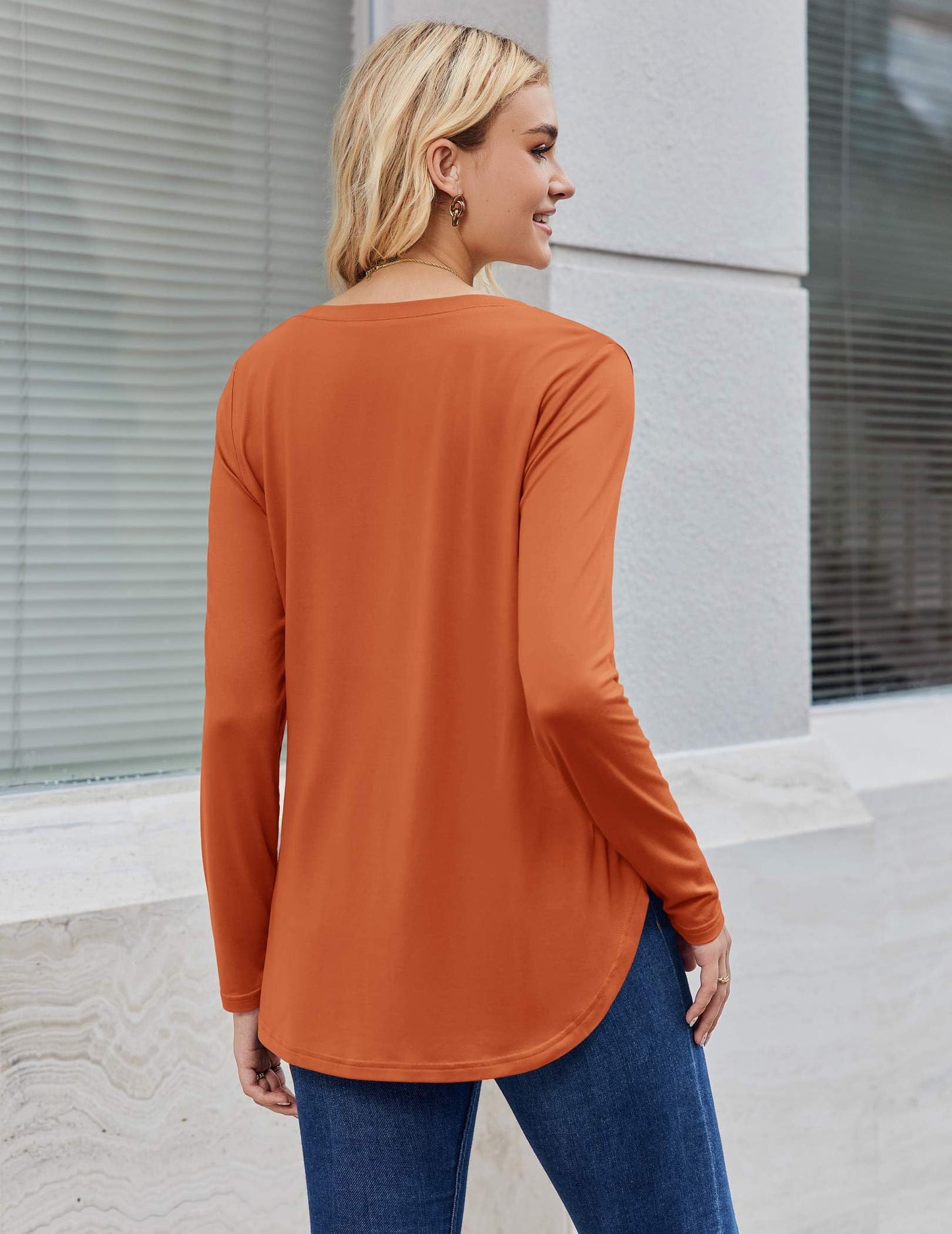 Zeagoo Halloween T Shirt Long Sleeve Tops for Women Cute Ghost Fall V Neck T Shirt Loose Thanksgiving Funny Graphic Tunic L