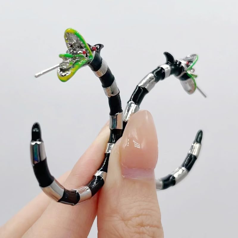 Beetle Sandworm Juice Hoop Earring - Coral Snake Earrings - Costume Jewelry for Womenand Fans(Sandworm Earring)