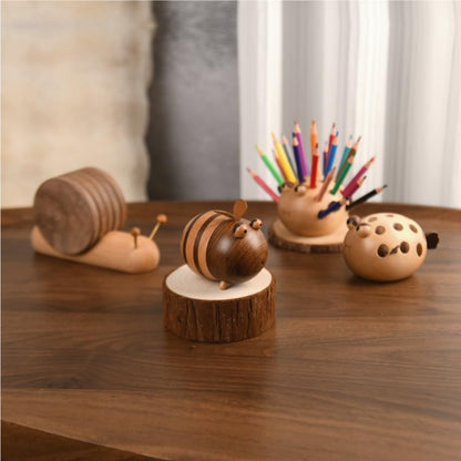 Bee Toothpick Holder Dispenser - Unique Kitchen Gadgets for Home Decor and Gifts, Cute Kitchen Accessories for Bee Lovers, Bee Decor - Perfect Kitchen Gifts Idea--Includes 150 Pcs Toothpicks