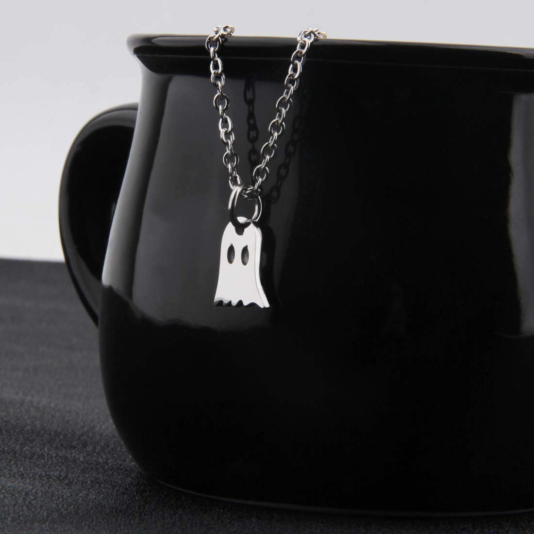 BNQL Tiny Cute Ghost Necklace Halloween Funny Jewelry