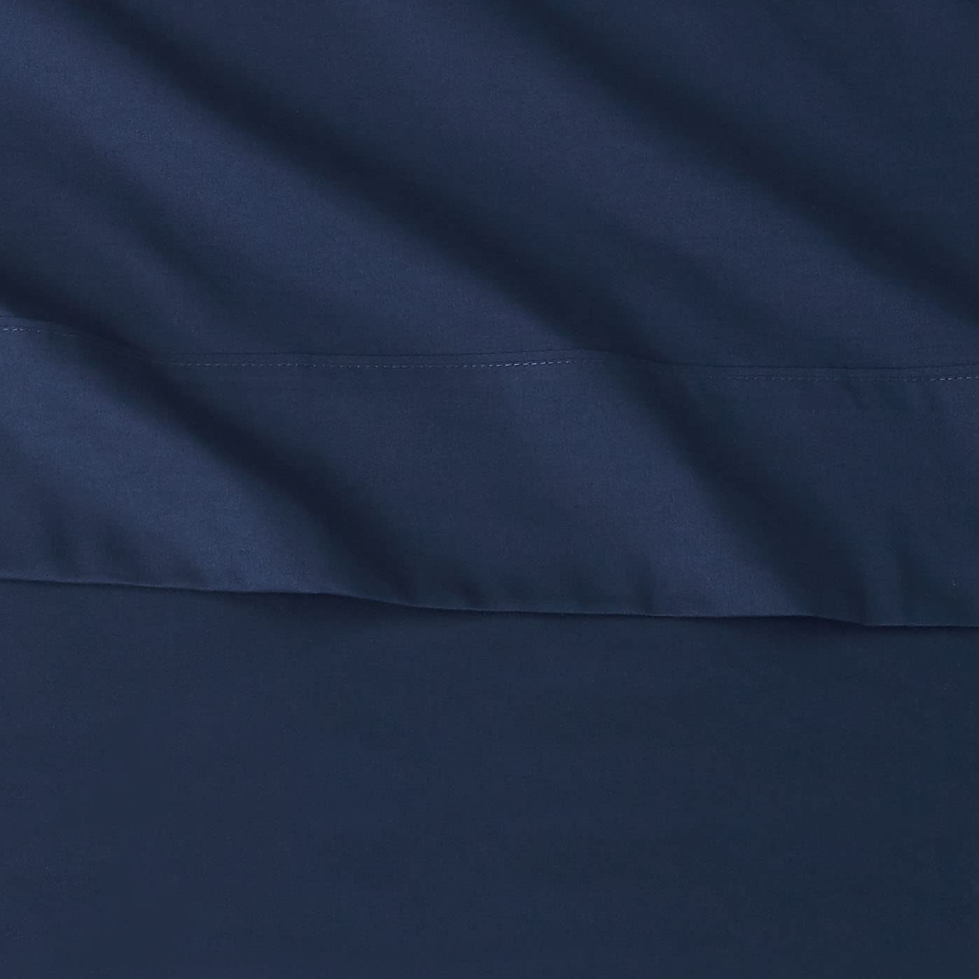 Amazon Basics Lightweight Super Soft Easy Care Wrinkle Free Microfiber 3 Piece Bed Sheet Set with 14-Inch Deep Pockets, Twin, Navy Blue, Solid, Kids, Men & Women Bedding
