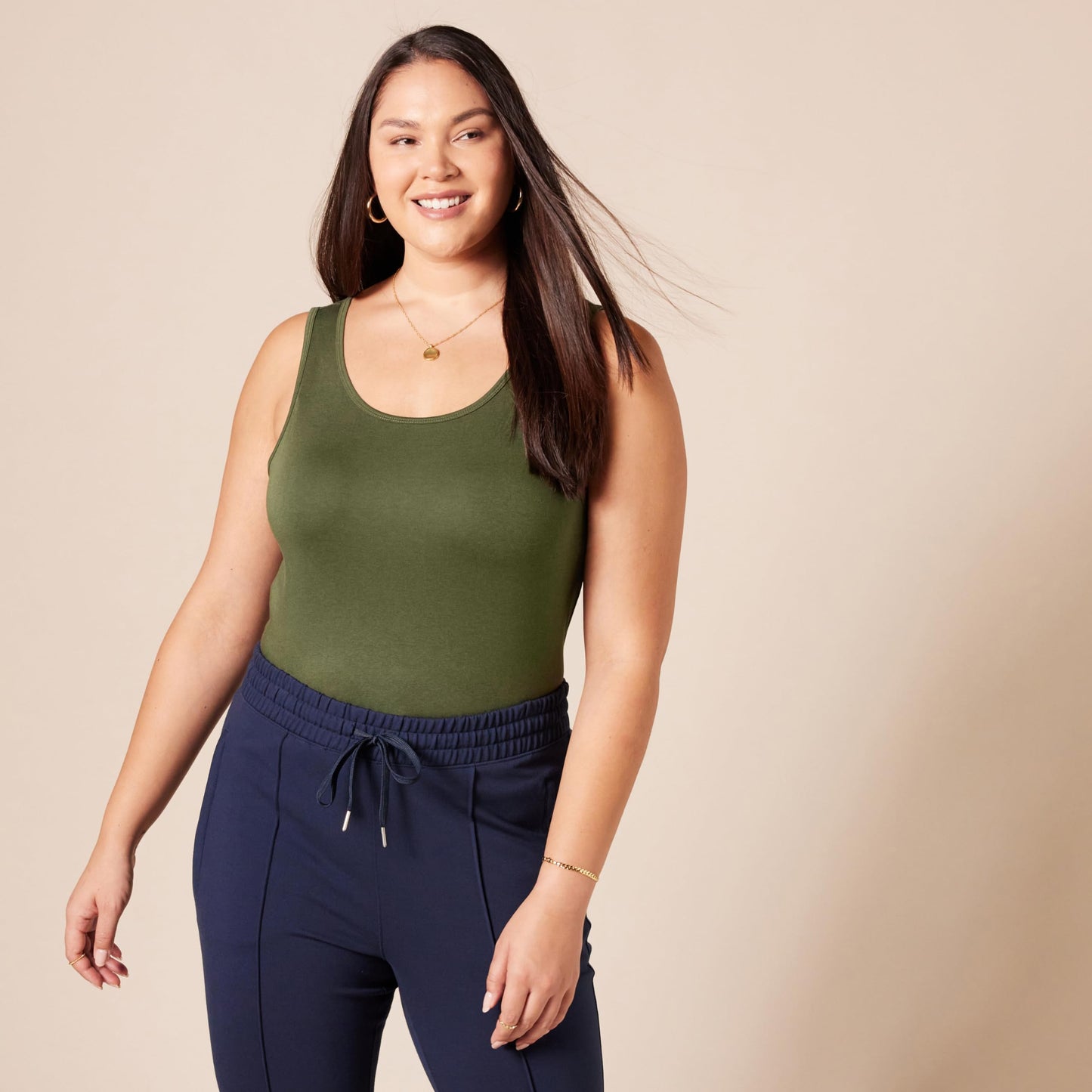 Amazon Essentials Women's Slim-Fit Tank Top, Pack of 2, Black/Olive, X-Large