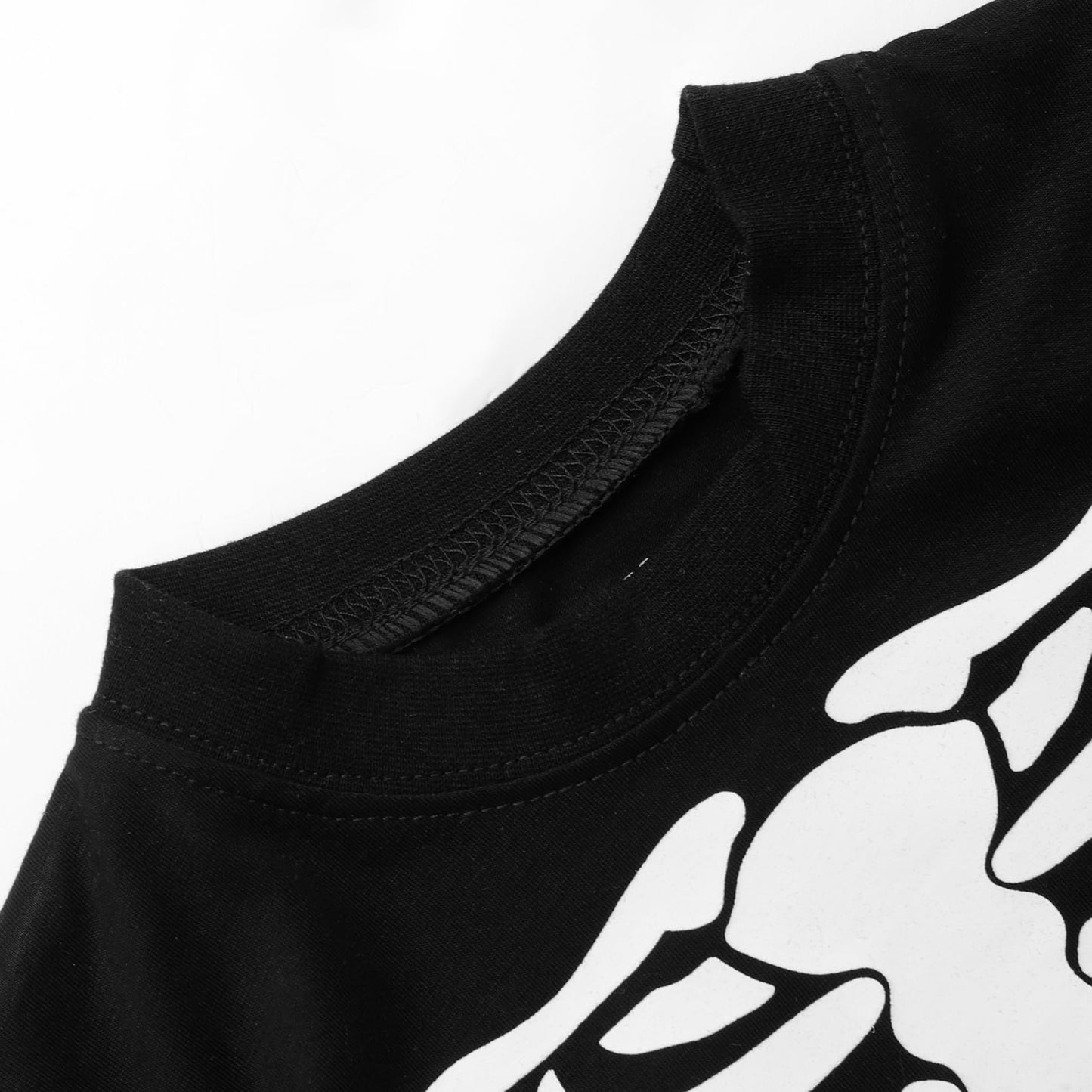 Boys Halloween Pajamas Children Long Sleeve Sleepwear Kids Skull Shirt Halloween Pants Girls Glow in the Dark Skeleton Pjs Set 5t