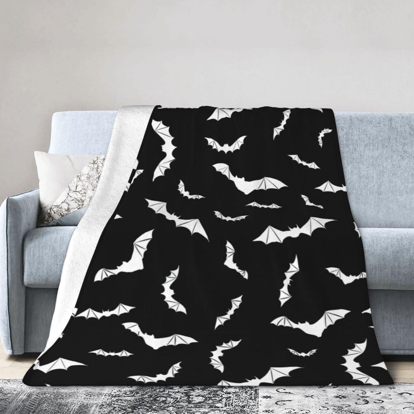 Bats Halloween Goth Fleece Flannel Blanket Throw Warm Lightweight Blankets for Home Office All Season (Bats Halloween Goth, 50X40)