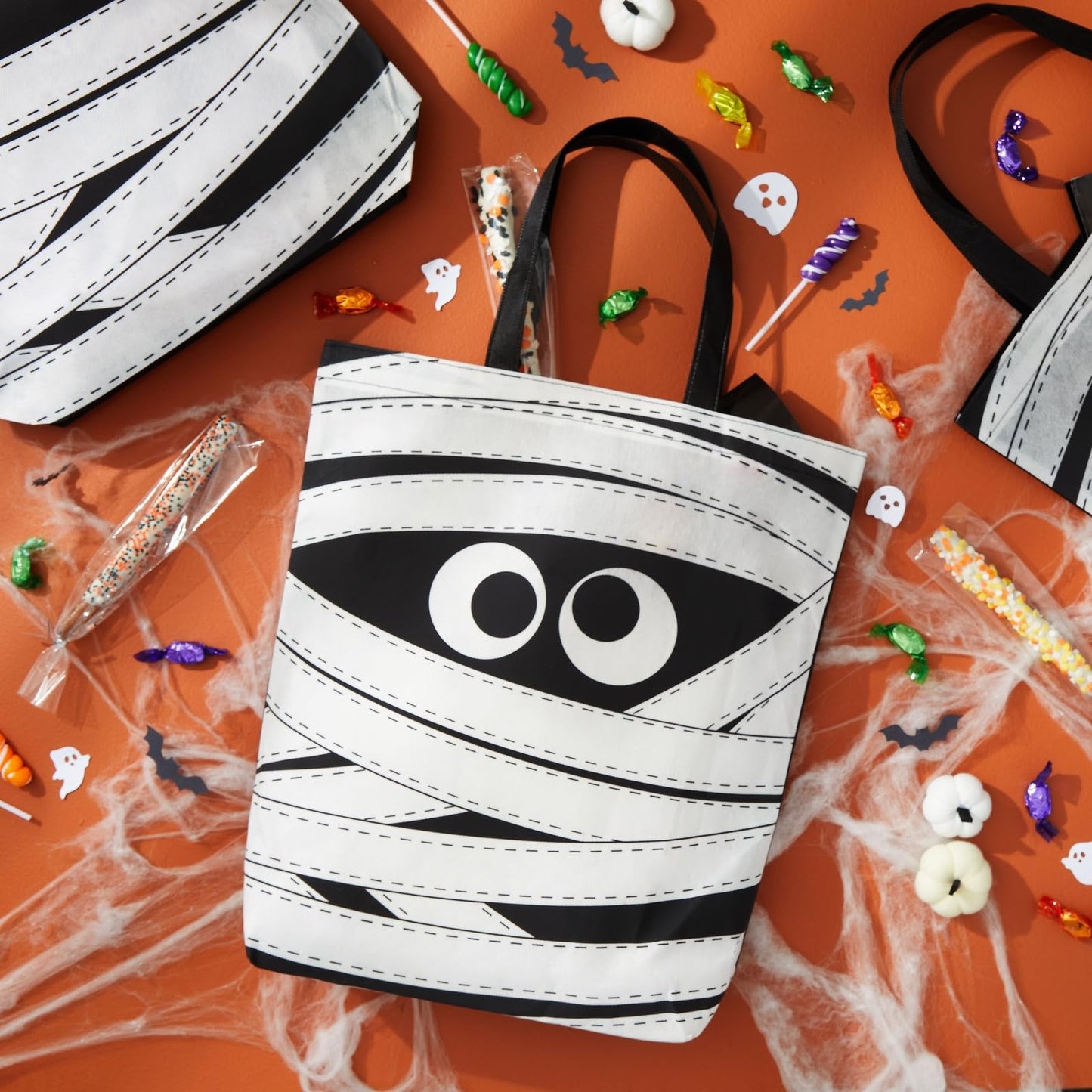 BLUE PANDA Halloween Tote Bags - 15 x 16 in, Black & White Canvas, Pack of 12 - Reusable Mummy-Print Trick-or-Treat Goodie Bag for Party Favors