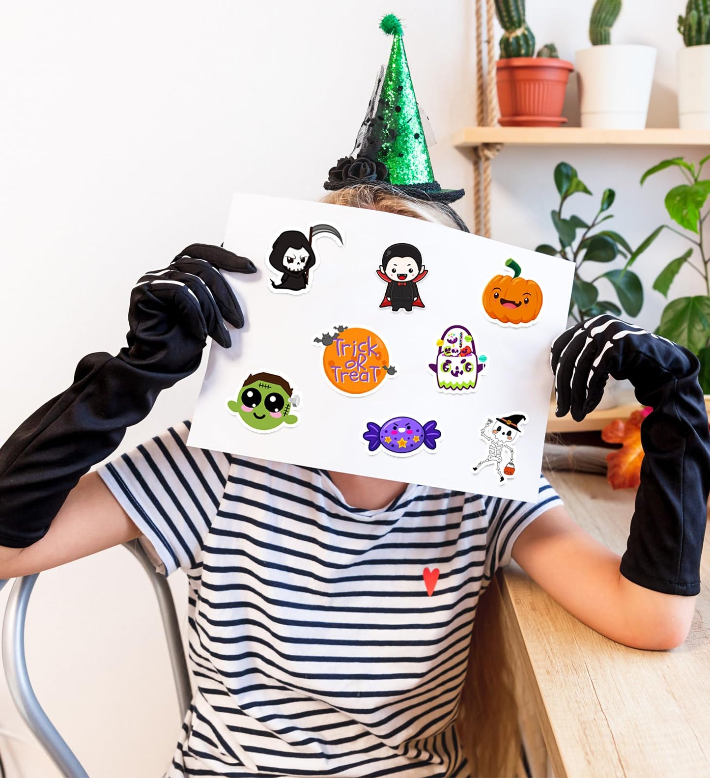 HSHFAMIIY Halloween Party Favors, Halloween Stickers, 100 PCS Non Repeating Vinyl Waterproof Stickers for Kids, Hall-oween Decorations Games Treats Classroom Crafts Gifts Party Supplies