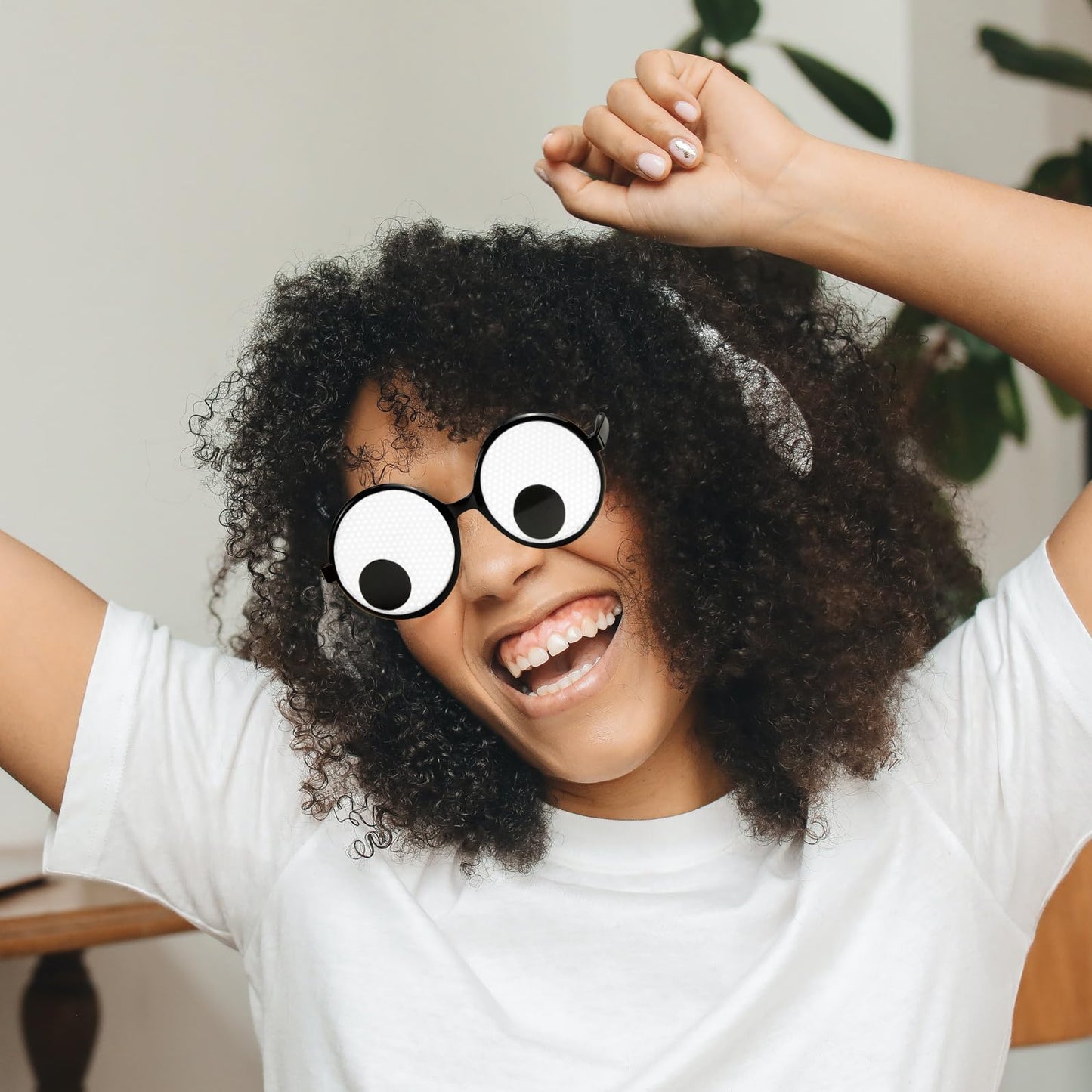 HOHAJIU Googly Eyes Glasses, Funny Glasses Pranks Toy, Novelty Shaking Giant Eye Glasses, Funny Costume Accessories for Dress Up Party, Halloween or Birthday Party Favors, Party Supplies （6PCS）