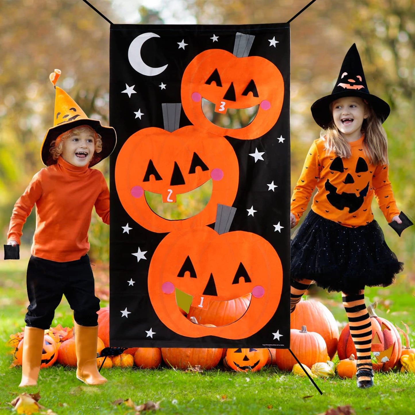 AerWo Halloween Toss Game, Pumpkin Bean Bag Toss Game with 3 Bean Bags, Kids Party Game, Perfect for Halloween Themed Party Supplies