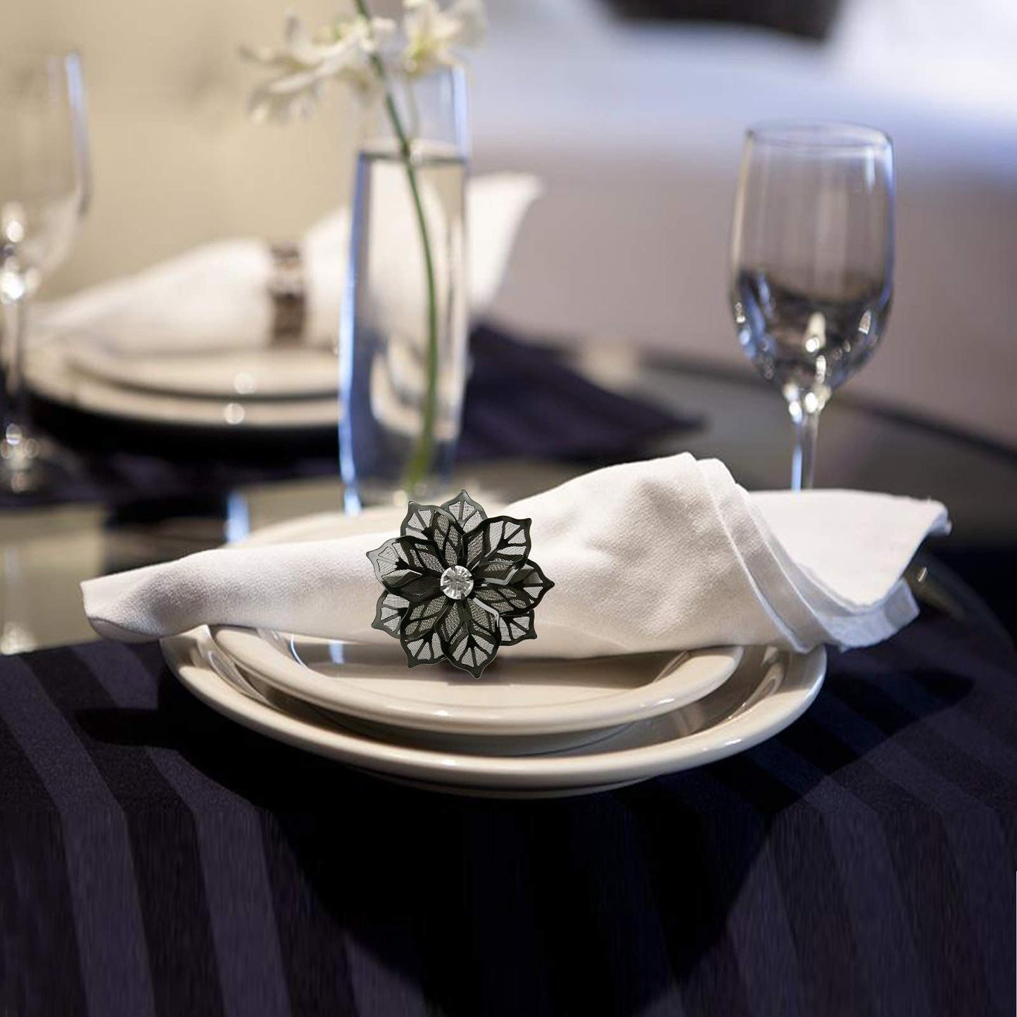 BEAVOING Pack of 18 Napkin Rings Alloy Hollow Out Flower Napkin Holder Dinning Table Napkin Ring for Dinner Parties Wedding Banquet Table Setting Family Gatherings Table Decor (Black Flower, 18)