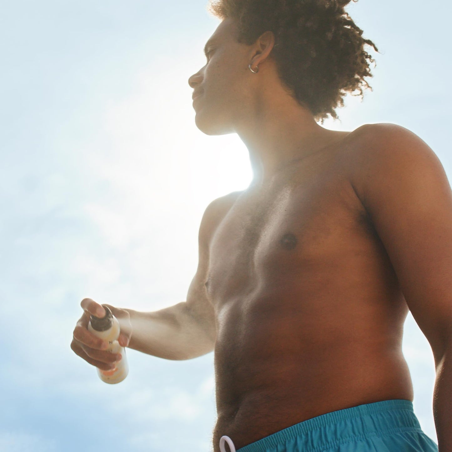 Hawaiian Tropic Weightless Hydration Sunscreen Spray SPF 70, 6oz | High SPF Sunblock, Oxybenzone-Free, Hawaiian Tropic Spray Sunscreen, 6oz