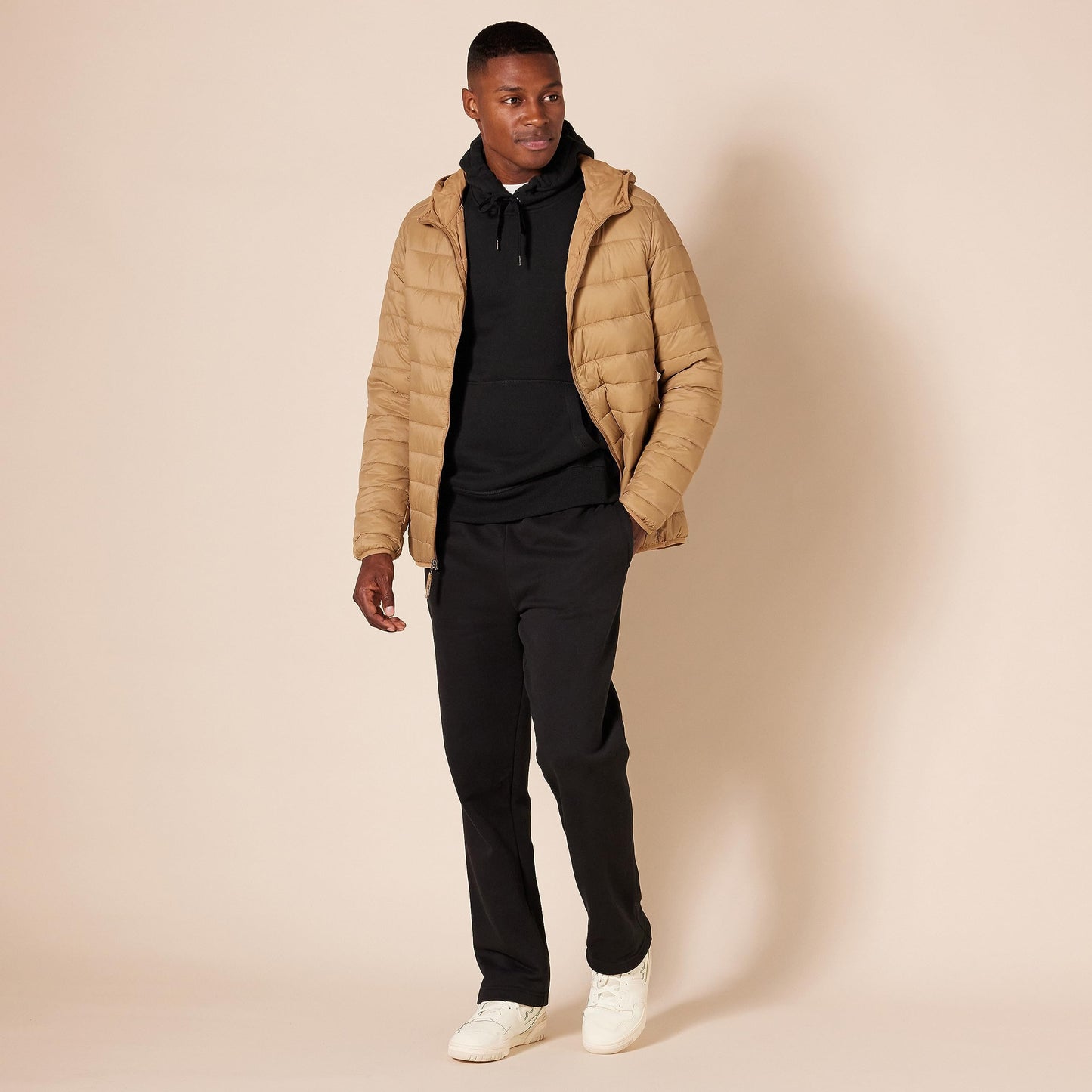 Amazon Essentials Men's Pullover Sweatshirt Hoodie, Big & Tall Options Available, Black Heather, X-Large