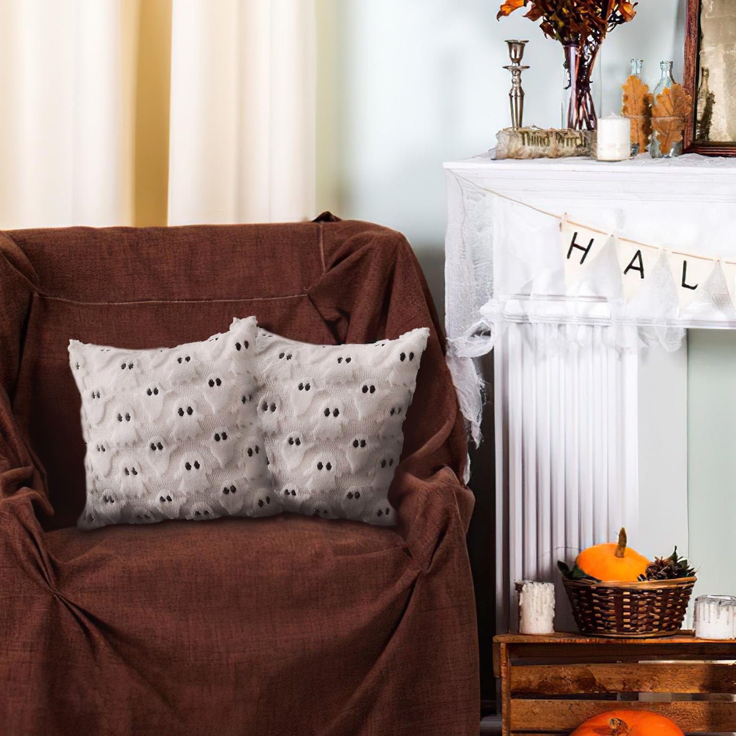 4 Pcs Halloween Throw Pillow Covers 18x18, Soft Faux Fur Pillow Cases Decorations, Fluffy Plush Accent Couch Cushion Case for Halloween Chair Sofa Bedroom Living Room Home Decor(Ghost A)