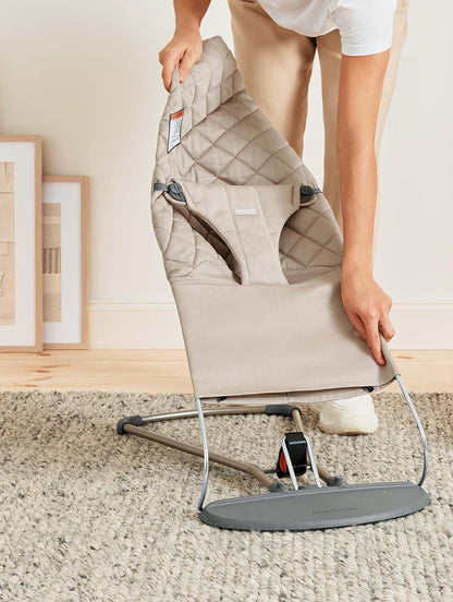 BabyBjörn Bouncer Bliss, Sand Gray, Woven, Classic Quilt | 2-in-1 Adjustable Baby Bouncer Seat and Toddler Chair, Newborn to Toddler (8-29 lbs), 4 Positions, Lightweight & Portable
