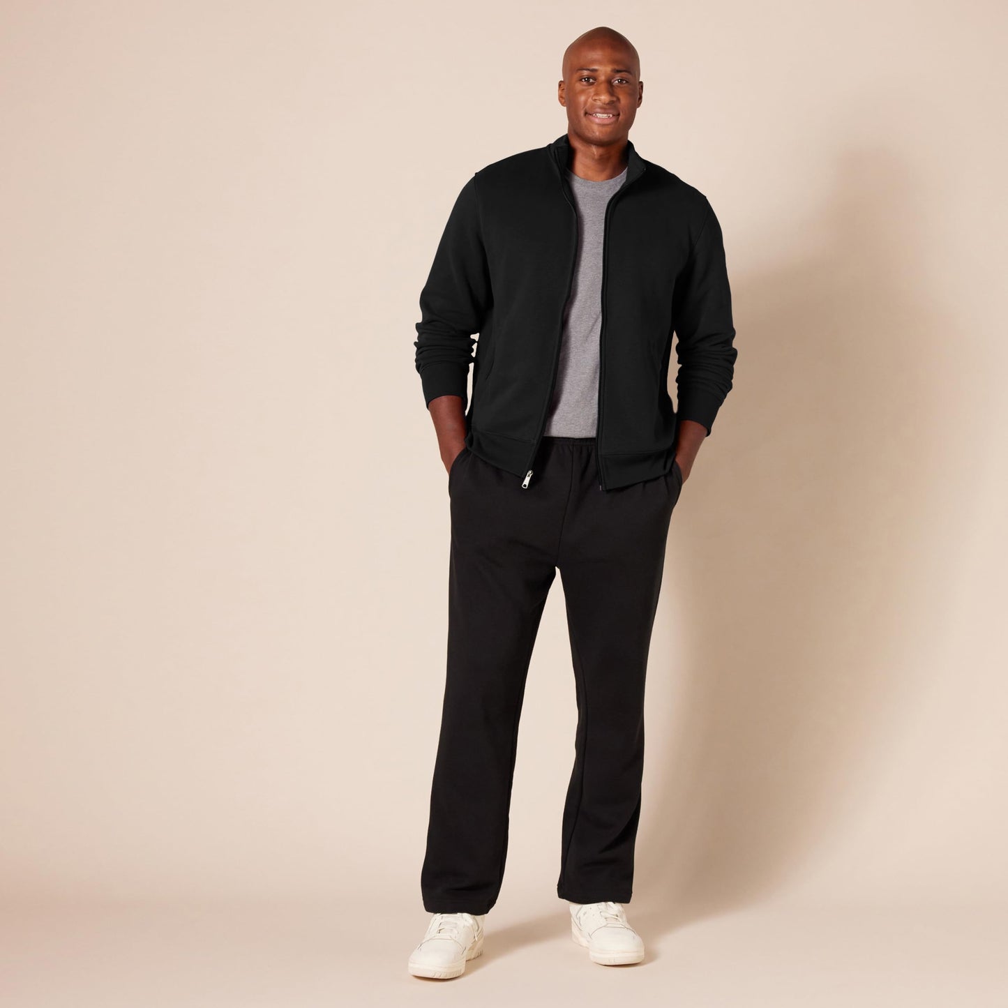 Amazon Essentials Men's Sweatshirt, Mock Neck, Fleece Zip Up, Black, X-Large