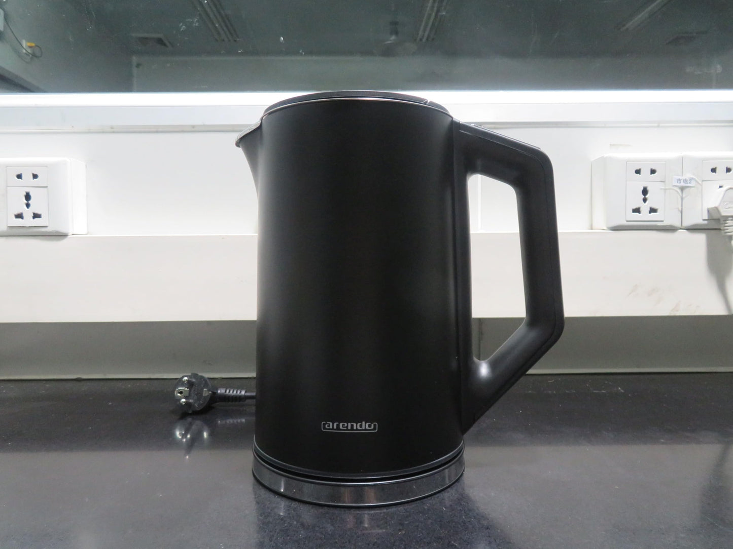 Arendo - Stainless Steel Kettle with Temperature Setting 40-100 Degrees in 5 Steps - Double Wall Design - Elegant Model - 1.5 Litre - 2200 W - Tea Maker with Temperature Display - GS - Black