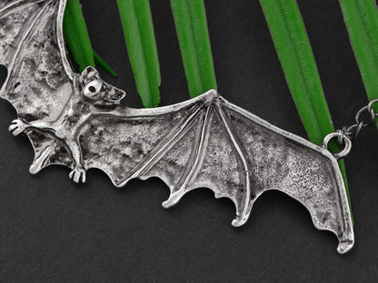 Alilang Frightening Halloween Enamel Paint Flying Bat Metal Chain Pendant Necklace, Antique Silver