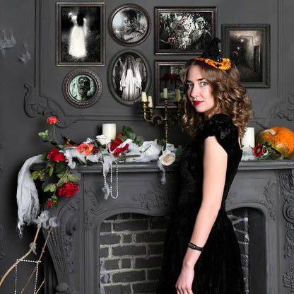 Benjia 15 Halloween Gothic Creepy Skull Photos Haunted Horror Picture Frame, Waterproof Durable, with 80pcs Self Adhesive Dots，Creepy Photo Decoration For Haunted Family Castle Masquerade Party Black