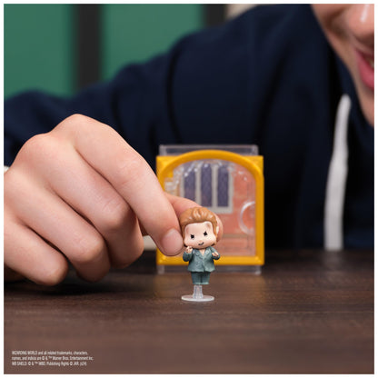 Wizarding World Harry Potter, Micro Magical Moments Dark Arts 5-Pack Figures Set & Display Cases (Amazon Exclusive), Kids Toys for Ages 6 and up