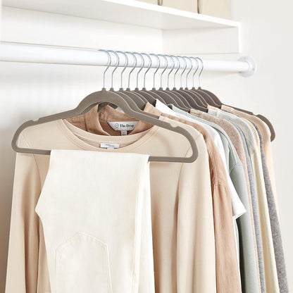 Amazon Basics Slim, Velvet, Non-Slip Suit Clothes Hangers, Gray/Silver - Pack of 30
