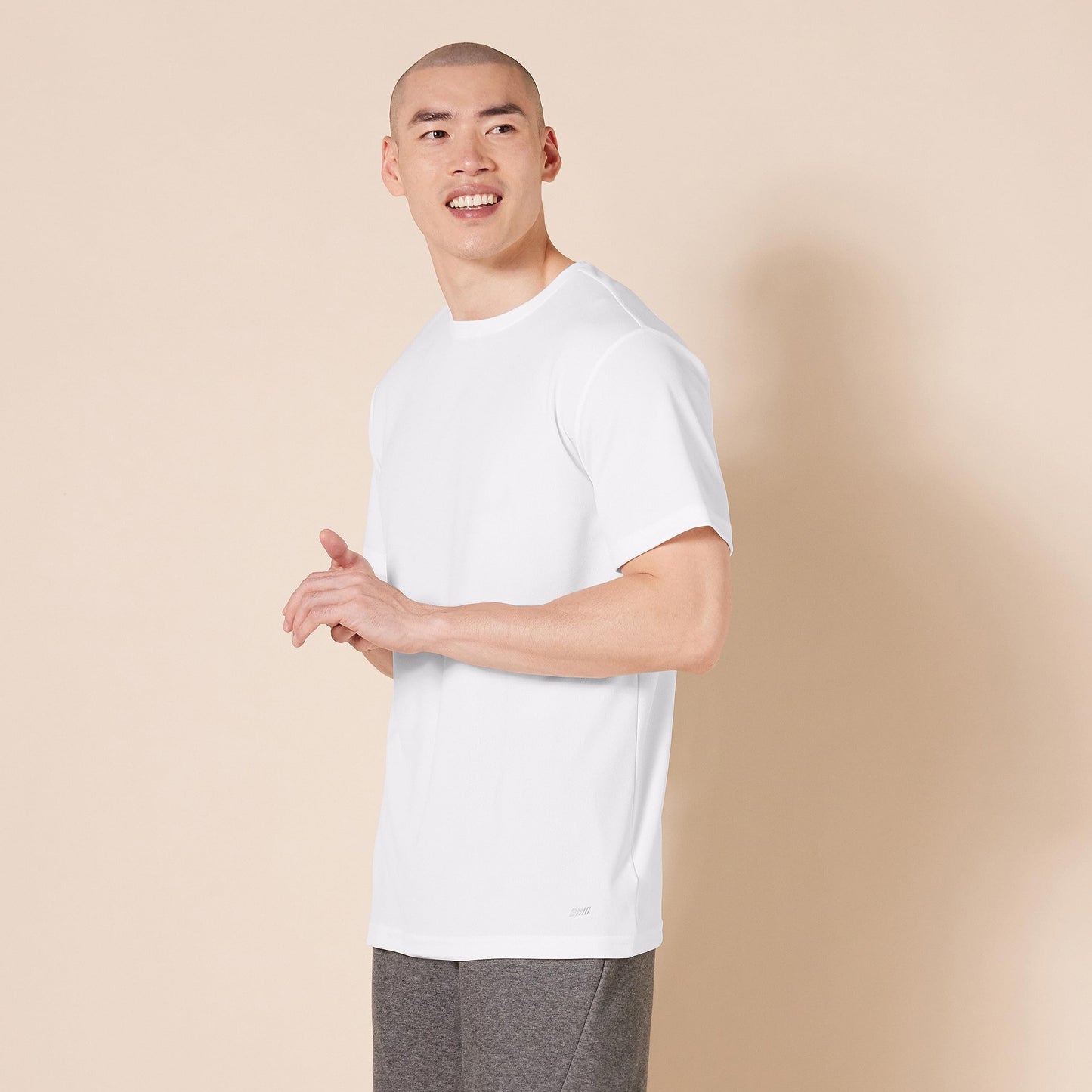 Amazon Essentials T-Shirts For Men, Active Performance Tech, Available in Big & Tall, Pack of 2, Black/White, 3X-Large Big