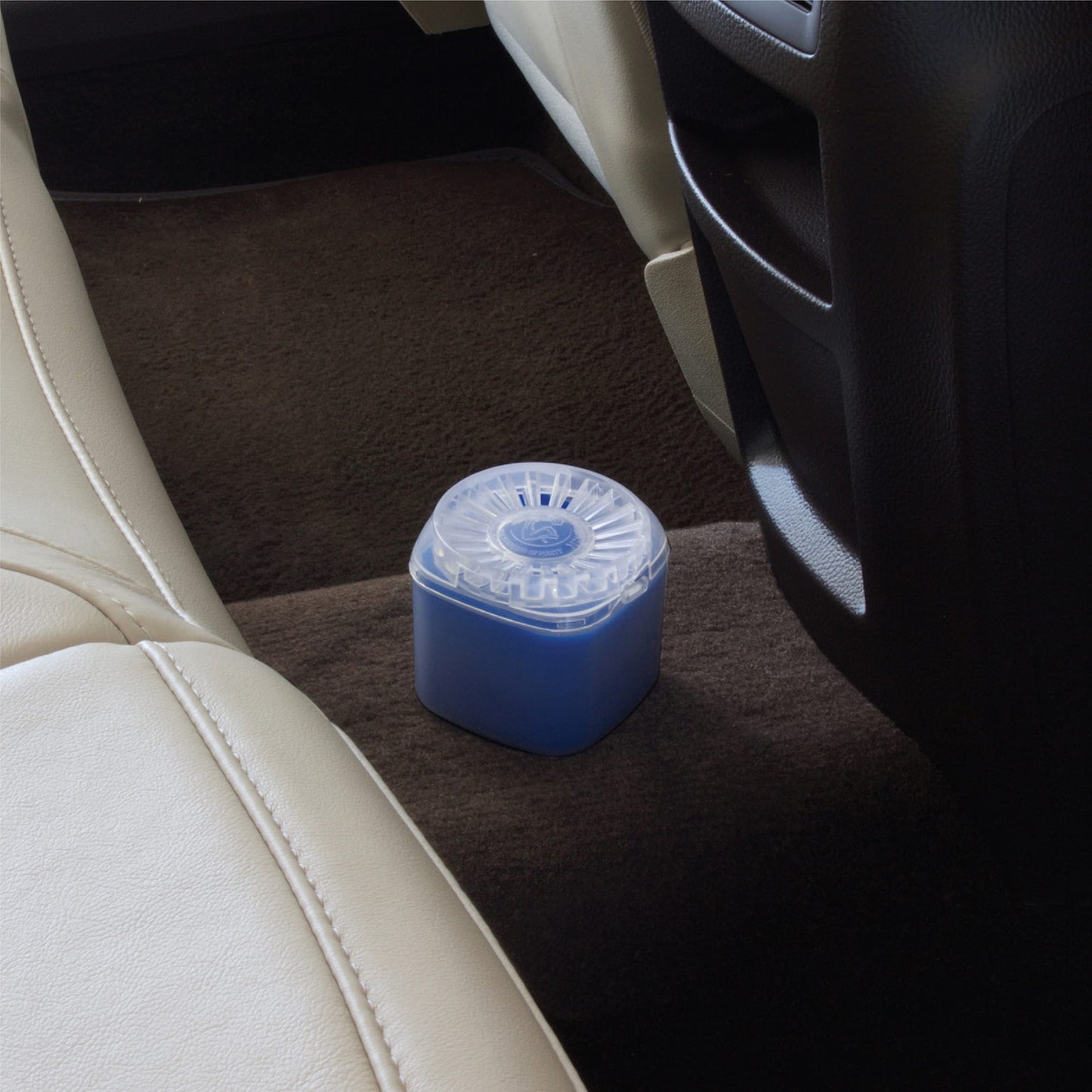 ARM & HAMMER AH8300NEC 4.5oz Gel Air Freshener, New Car, 1 Pack