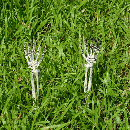 AOFOX Halloween Realistic Skeleton Stakes Zombie Ghost Arm Stake Severed Plastic Skeleton Hands Yard Signs for Lawn Stakes Garden Halloween Props Decoration (6 Pcs White&Black)