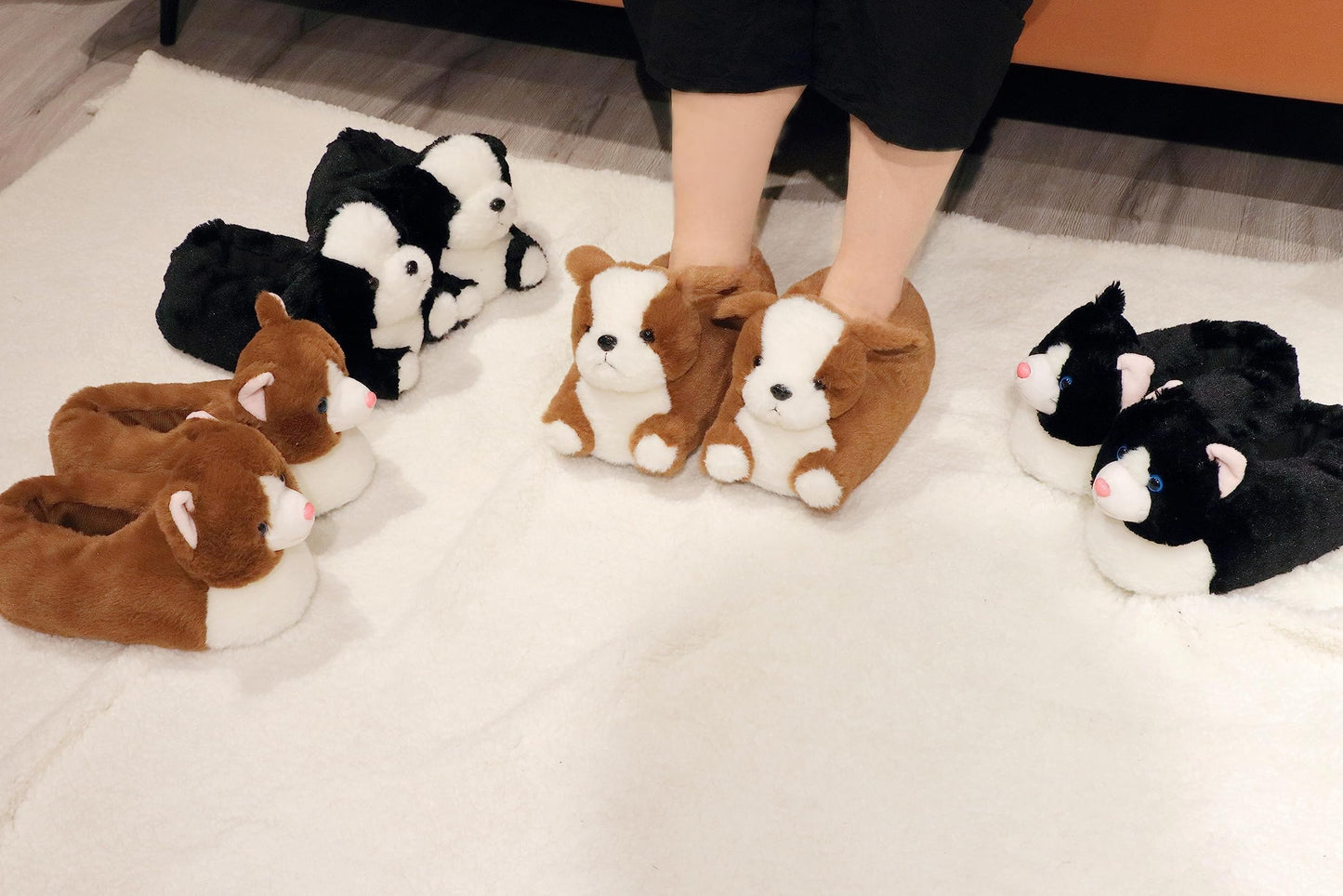 Aopuro Women Brown Cat Animal Slippers Cute Soft Plush House Shoes Fluffy Warm Slippers Cartoon Novelty Bedroom Gifts for Birthday Christmas