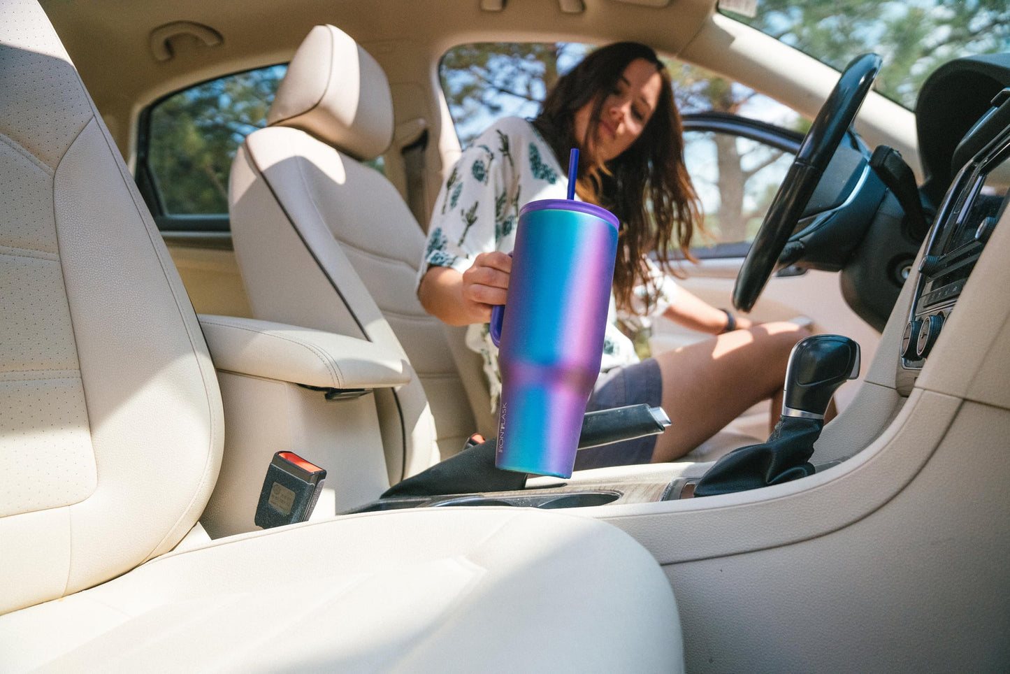 IRON °FLASK Co-Pilot Insulated Mug w/Straw & Flip Cap Lids - Cup Holder Bottle for Hot, Cold Drink - Leak-Proof - Water, Coffee Portable Travel Mug - Aurora, 32 Oz