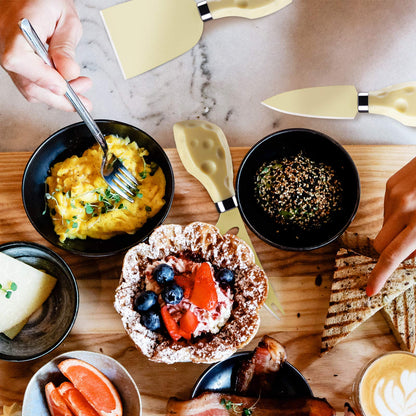 hecef Cheese Knife Set of 4, Non-Stick Coated Gift Set for Christmas, Anniversary, Party, Housewarming, Picnic, Birthdays, Wedding(Beige)