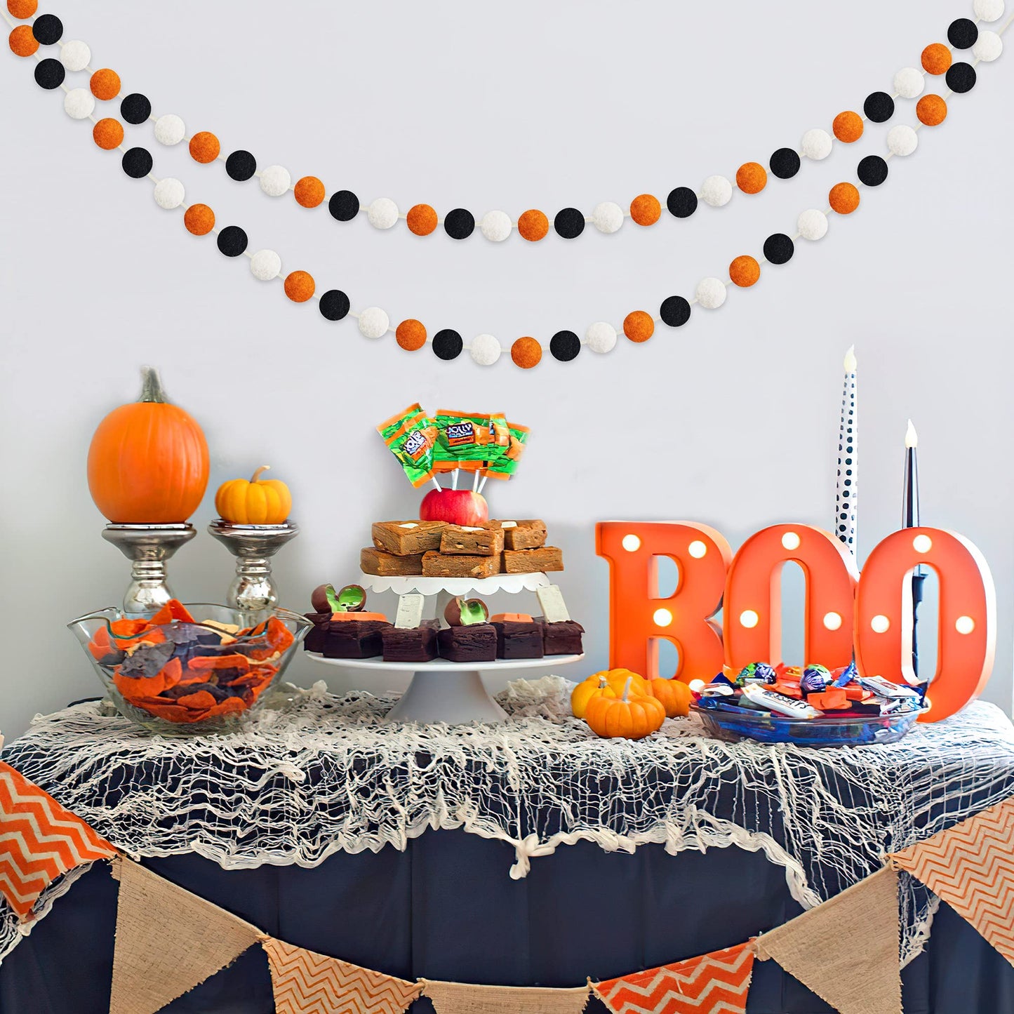 60 Balls Halloween Felt Ball Garlands - Halloween Decorations - Black Orange White Pom Pom Garlands for Home Tree Festive Indoor Outdoor Home Office Hanging Decor - 25mm