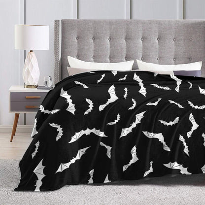 Bats Halloween Goth Fleece Flannel Blanket Throw Warm Lightweight Blankets for Home Office All Season (Bats Halloween Goth, 50X40)
