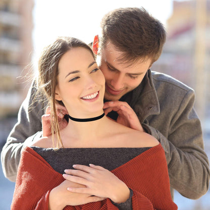 AnalysisyLove Classic Black Velvet Choker Necklace for Women, Valentines Birthday Gifts, Halloween Cosplay Jewelry