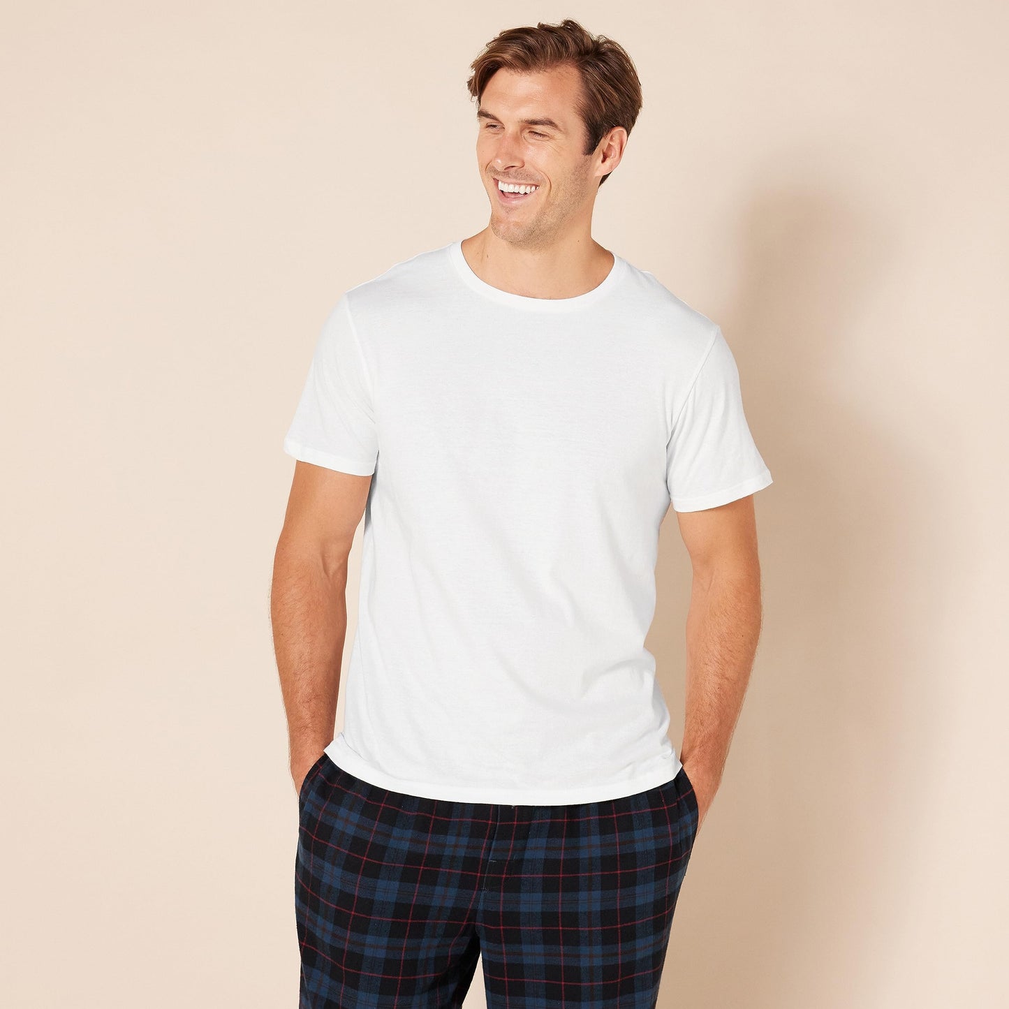 Amazon Essentials Men's Cotton Crew Neck T-Shirts, Versatile Soft Basics, Pack of 6, White, Large