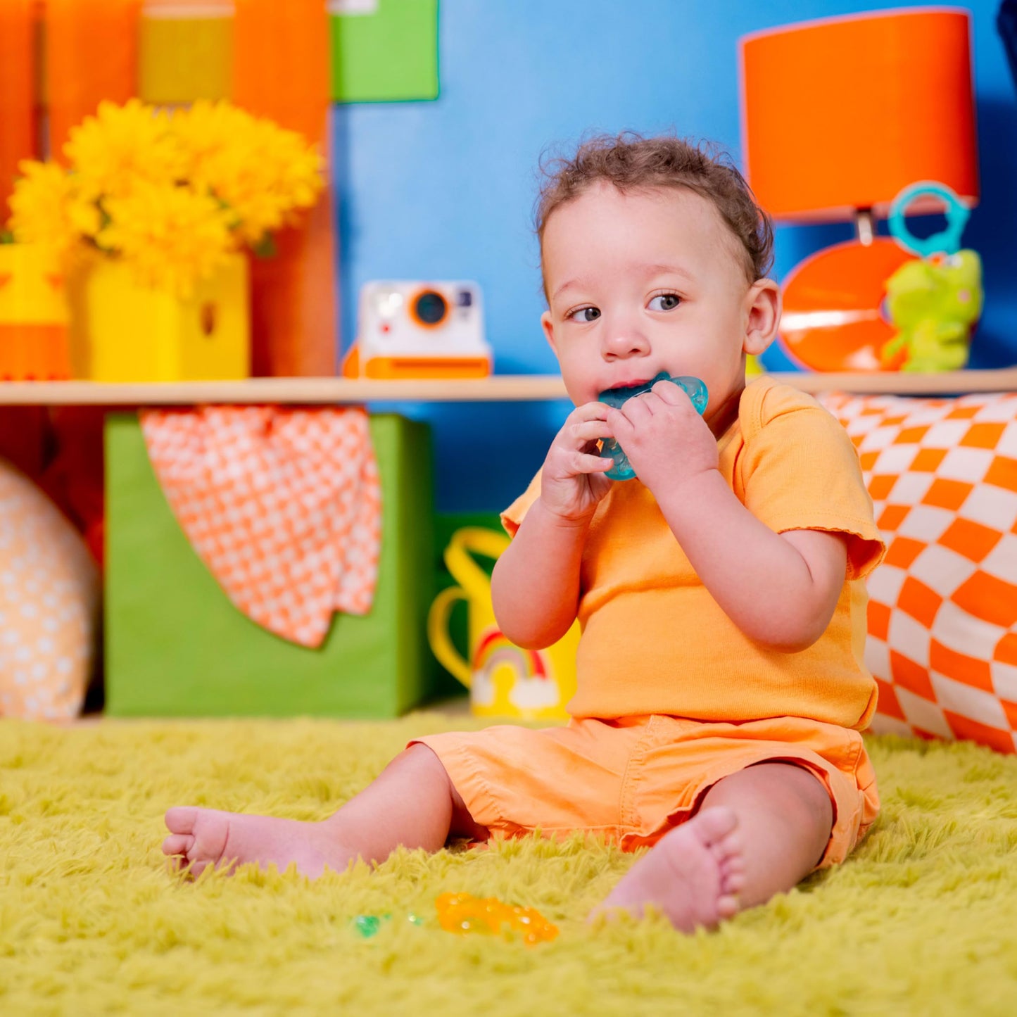 Bright Starts Chill & Teethe Water-Filled BPA-Free Baby Teething Toy, Ages 3 Months+