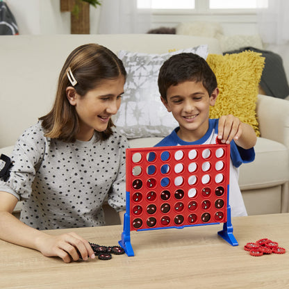 Hasbro Gaming Connect 4 Marvel Spider-Man Edition, Strategy Board Game for 2 Players, Ages 6 and Up (Amazon Exclusive)