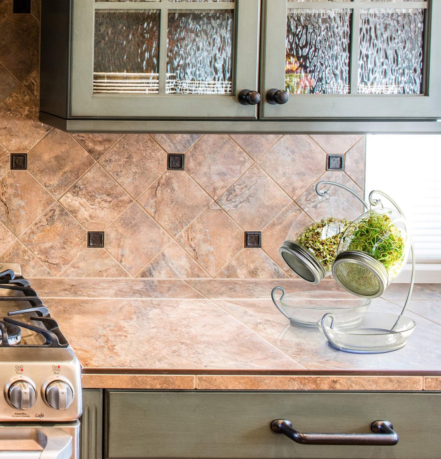 ALCEDIA Premium Sprouting Jar Kit - Unique 30 oz Wide Mouth Sprouting Jar, Stand, Tray and 316 Stainless Screen Lid | Decorative Indoor Seed Sprouter and Germinator (1 Kit)