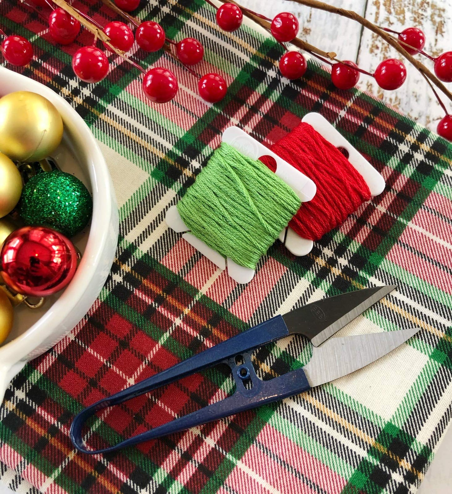 Beaditive Sewing Scissors (3-Piece Set) High-Carbon Steel Thread, Yarn, Embroidery Clippers | Handheld Snippers for Arts, Crafts, and DIY Projects | Multipurpose Use Navy Blue