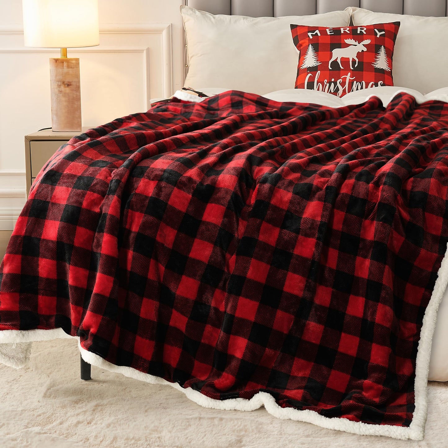 BEAUTEX Christmas Sherpa Fleece Throw Blanket, Super Soft Warm Buffalo Plaid Plush Blankets and Throws, Warm Winter Cozy Fuzzy Blanket for Couch Sofa Bed (Red, 50" x 60")