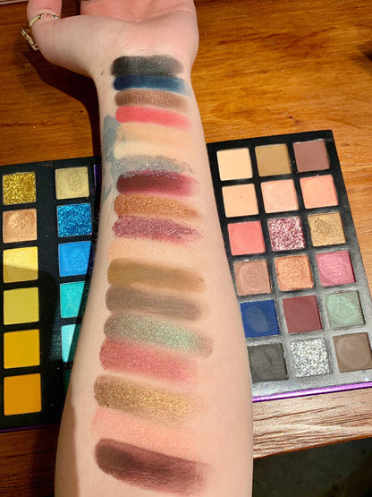 72 Colors Ultra Secret Eyeshadow Palette, 4 in1 Color Board Matte Shimmer Glitter Nude Natural All In One Makeup Palette Blendable Pigmented Make Up Eye Shadow Pallet Gift Kit