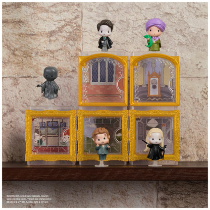 Wizarding World Harry Potter, Micro Magical Moments Dark Arts 5-Pack Figures Set & Display Cases (Amazon Exclusive), Kids Toys for Ages 6 and up