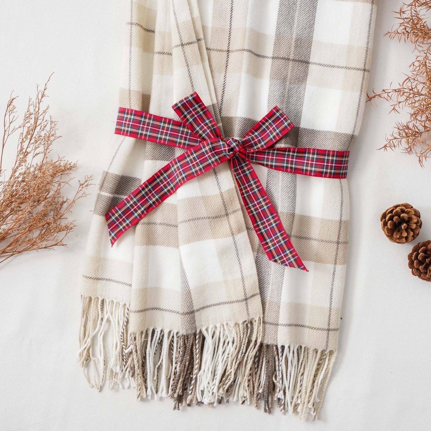 BATTILO HOME Fall Plaid Throw Blanket for Couch, Farmhouse Checkered Decor Throw, Lightweight Beige Throw Blankets for Bed Sofa Neutral Fall Decor, 50"x60"
