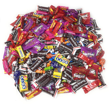 Assortit Holiday Special Bulk Candy Mix 11.25 Lb Starbursts FaveReds And Skittles Original And Wild Berry Tootsie Rolls Juniors Tootsie Snack Bars Tootsie Mini Dots Tootsie Pops Fruit Rolls 450+ Ct (180.4 Oz)